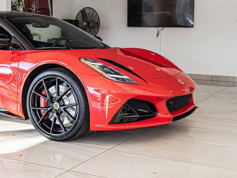 New 2025 Lotus Emira image 3