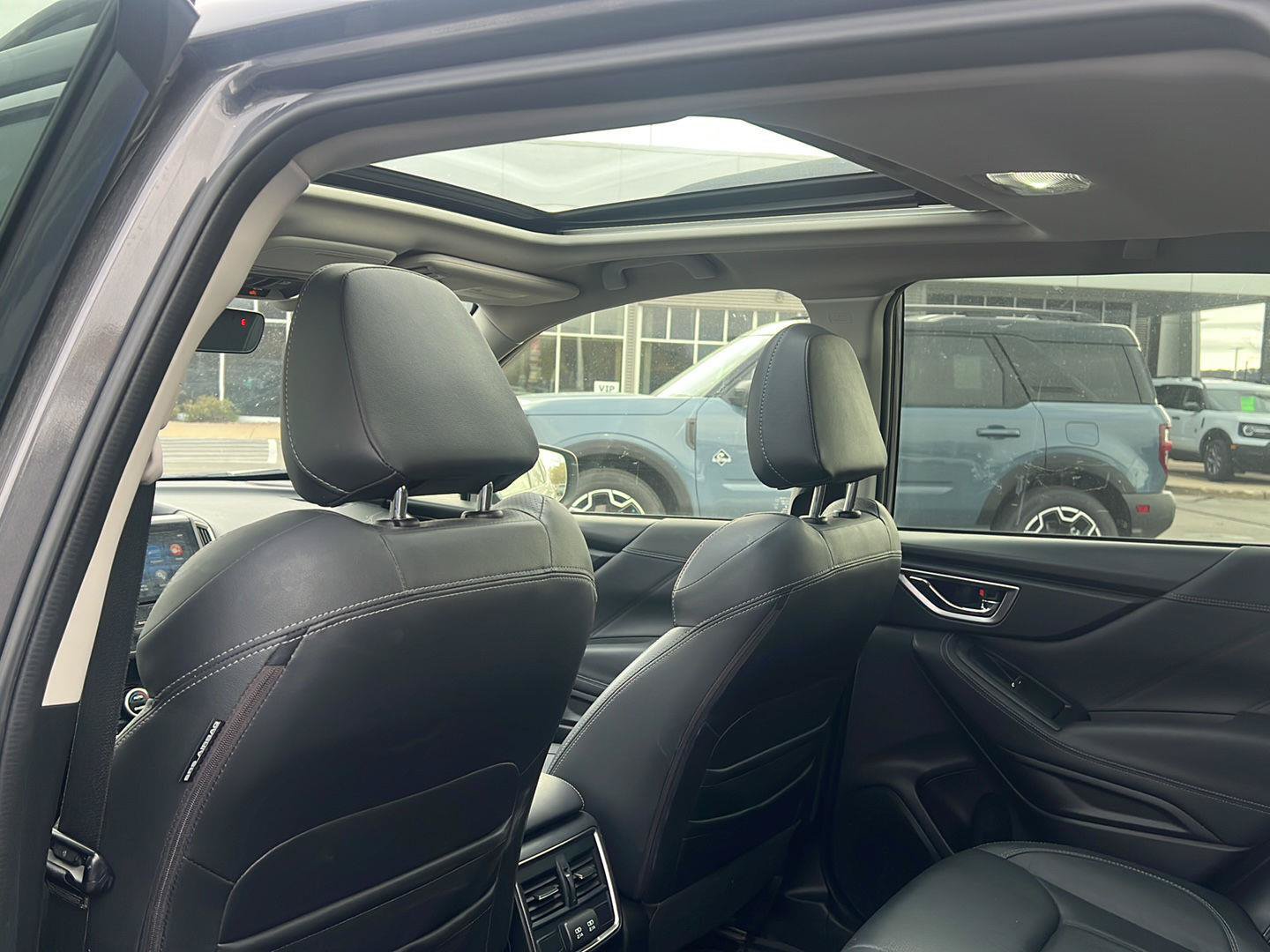 Used 2020 Subaru Forester Limited w/ Popular Package #3 AWD/4WD image 15