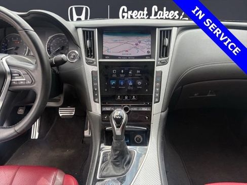 Used 2018 INFINITI Q60 Red Sport 400 w/ Sensory Package 3.0T Sport AWD/4WD image 10