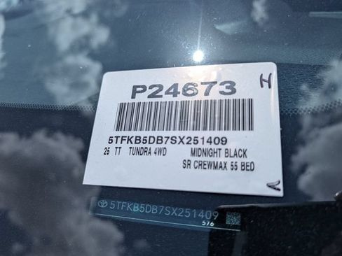 Used 2025 Toyota Tundra SR AWD/4WD image 34