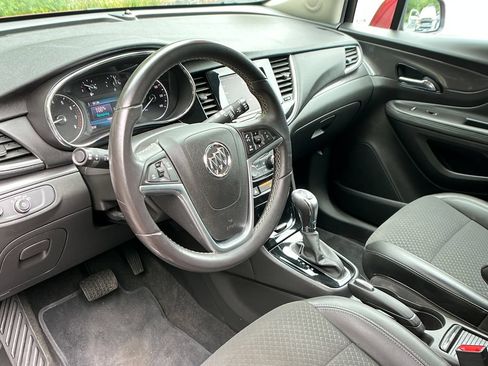 Used 2022 Buick Encore Preferred w/ Safety Package AWD/4WD image 10