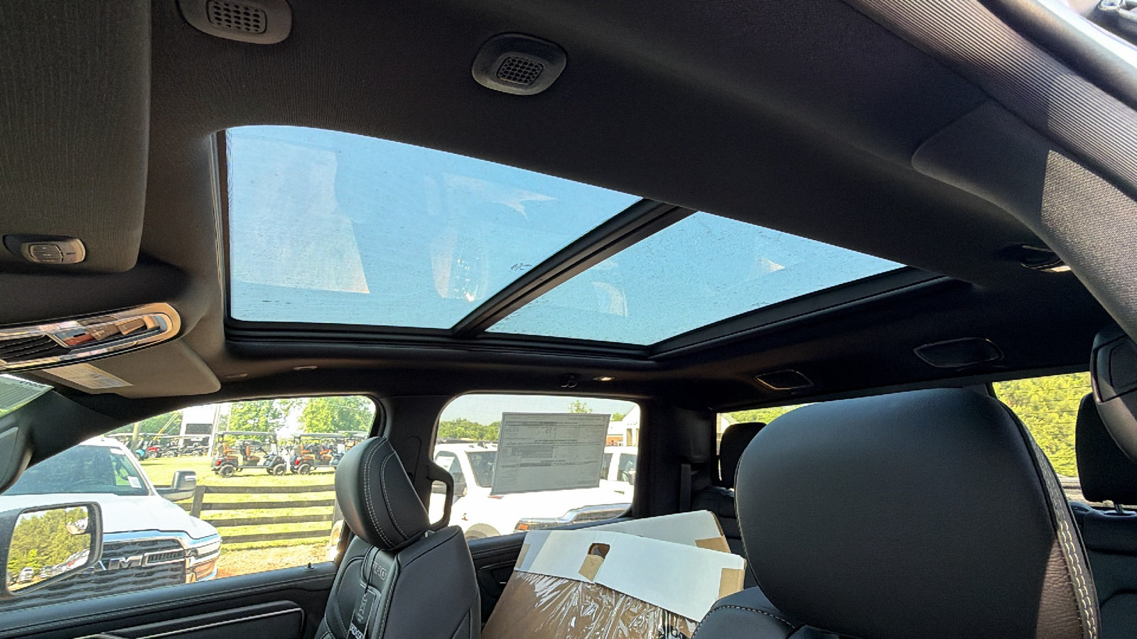 New 2026 RAM 1500 RHO w/ RHO Level 1 Equipment Group AWD/4WD image 17