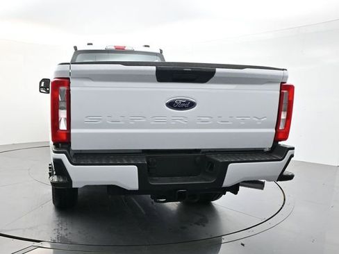 New 2026 Ford F250 4x4 Crew Cab Super Duty image 6