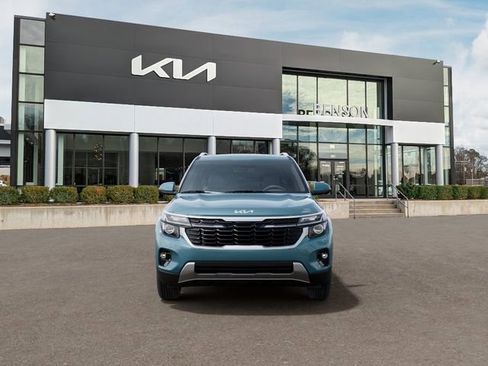New 2026 Kia Seltos EX FWD image 3