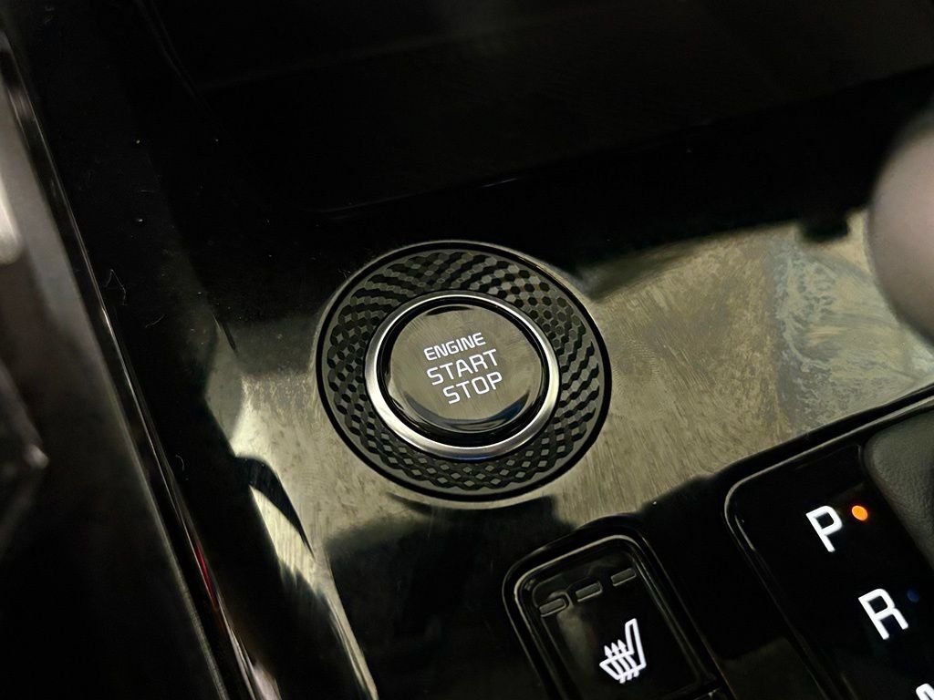 New 2026 Kia Niro EX FWD image 30