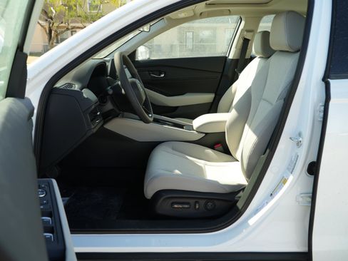 Used 2026 Honda Accord SE image 7