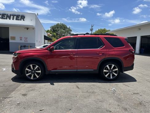 Used 2023 Honda Pilot Touring image 18
