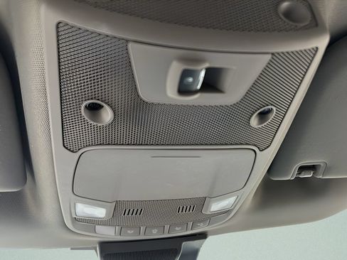 Used 2019 Ford F150 Lariat w/ Equipment Group 501A Mid AWD/4WD image 24