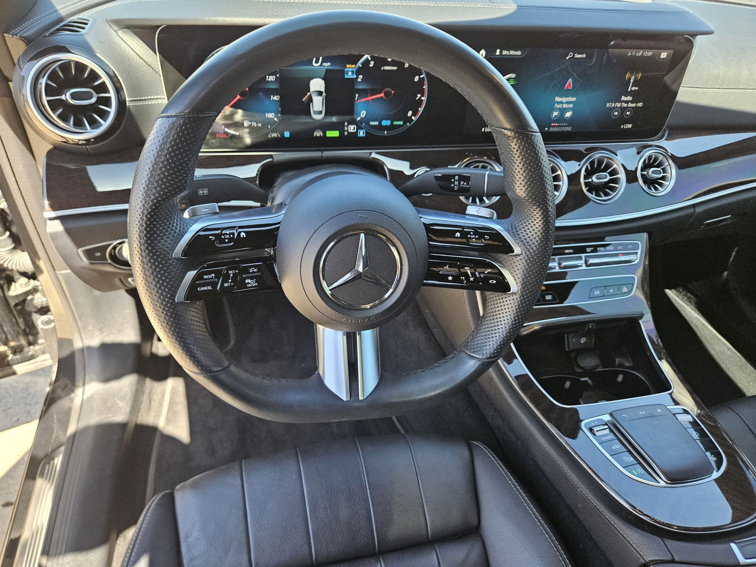 Used 2022 Mercedes-Benz E 450 Coupe image 17