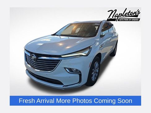 Used 2024 Buick Enclave Premium image 1