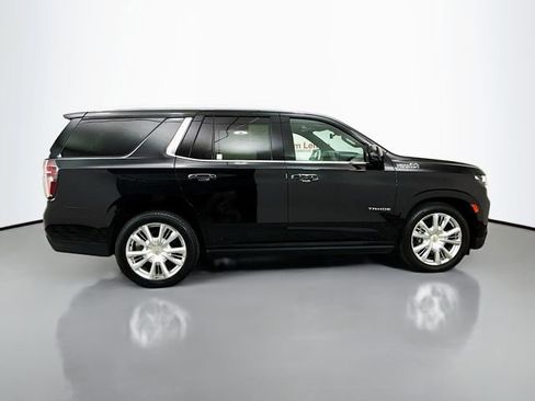 Used 2021 Chevrolet Tahoe High Country image 11