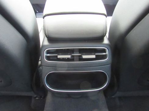 Used 2022 Genesis GV70 2.5T w/ Select Package image 30