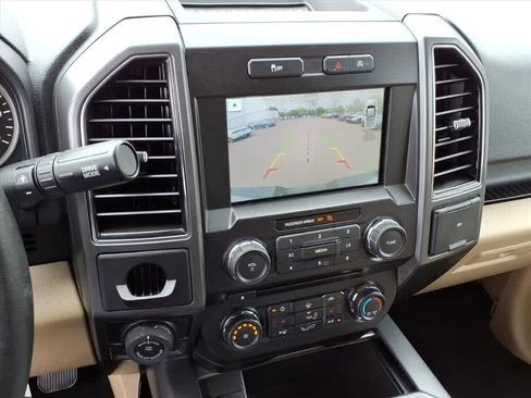 Used 2018 Ford F150 XLT w/ Equipment Group 302A Luxury image 22