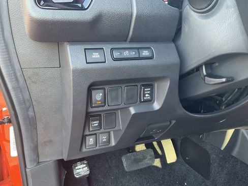 New 2026 Nissan Frontier PRO-4X w/ Pro-4x Convenience Package image 18