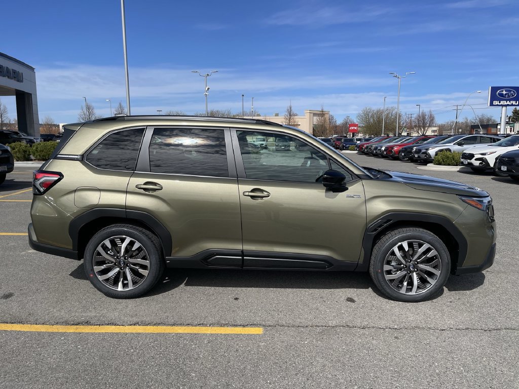 New 2026 Subaru Forester Touring AWD/4WD image 11