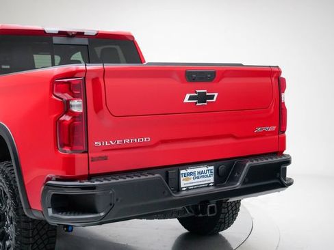 New 2026 Chevrolet Silverado 1500 ZR2 AWD/4WD image 5