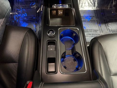 Used 2024 Lincoln Corsair Reserve image 30