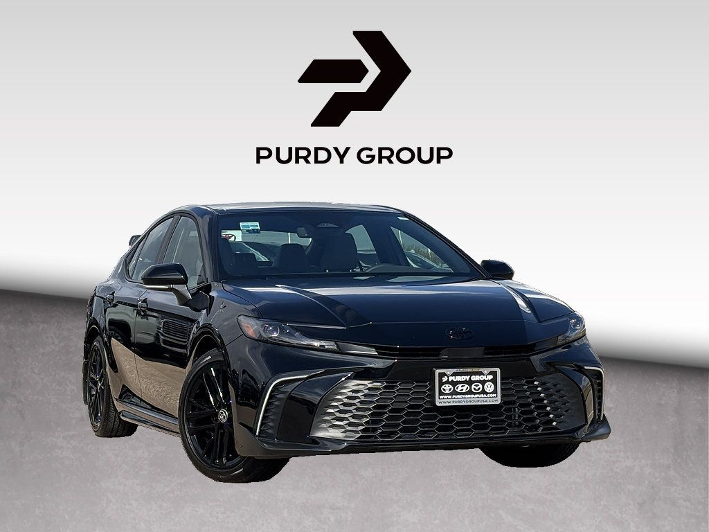 Used 2026 Toyota Camry SE w/ Convenience Package FWD image 1