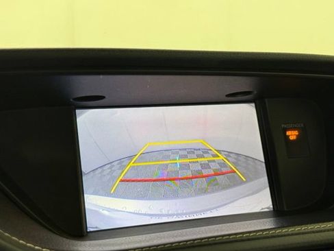 Used 2016 Lexus ES 350 w/ Luxury Package w/Wood Trim FWD image 17