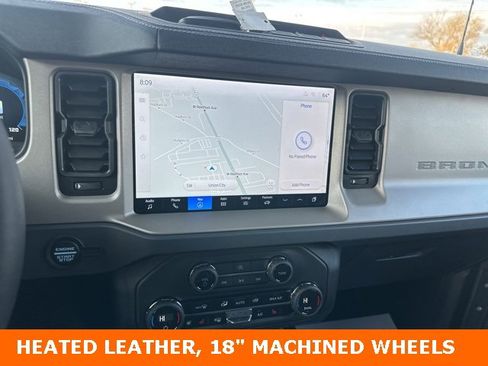 New 2025 Ford Bronco Outer Banks image 2