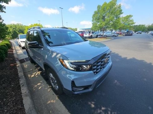 Used 2022 Honda Passport TrailSport image 8