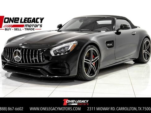 Used 2018 Mercedes-Benz AMG GT C w/ AMG Interior Night Package image 1