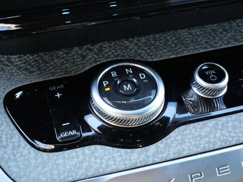 New 2025 Ford Expedition Tremor image 23