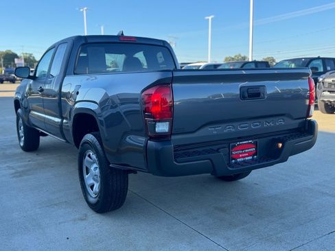 Used 2022 Toyota Tacoma SR image 6