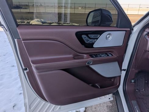 Used 2021 Lincoln Aviator Black Label w/ Dynamic Handling Package image 14