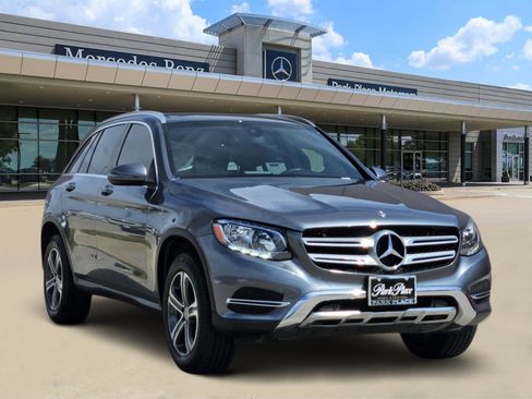 Used 2018 Mercedes-Benz GLC 300 image 2