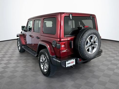 Used 2021 Jeep Wrangler Unlimited Sahara AWD/4WD image 6