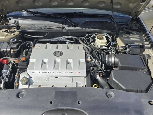 Used 2000 Cadillac De Ville w/ Comfort/Convenience Pkg image 36