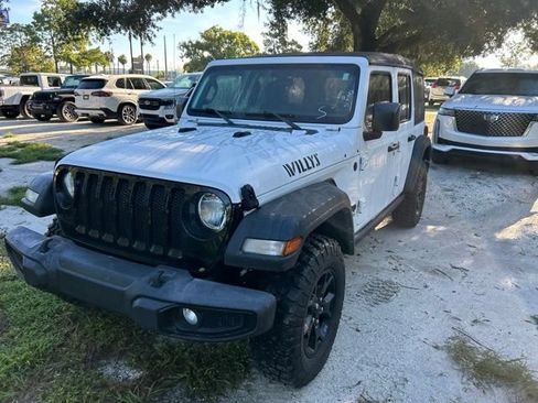 Used 2022 Jeep Wrangler Unlimited Sport AWD/4WD image 2