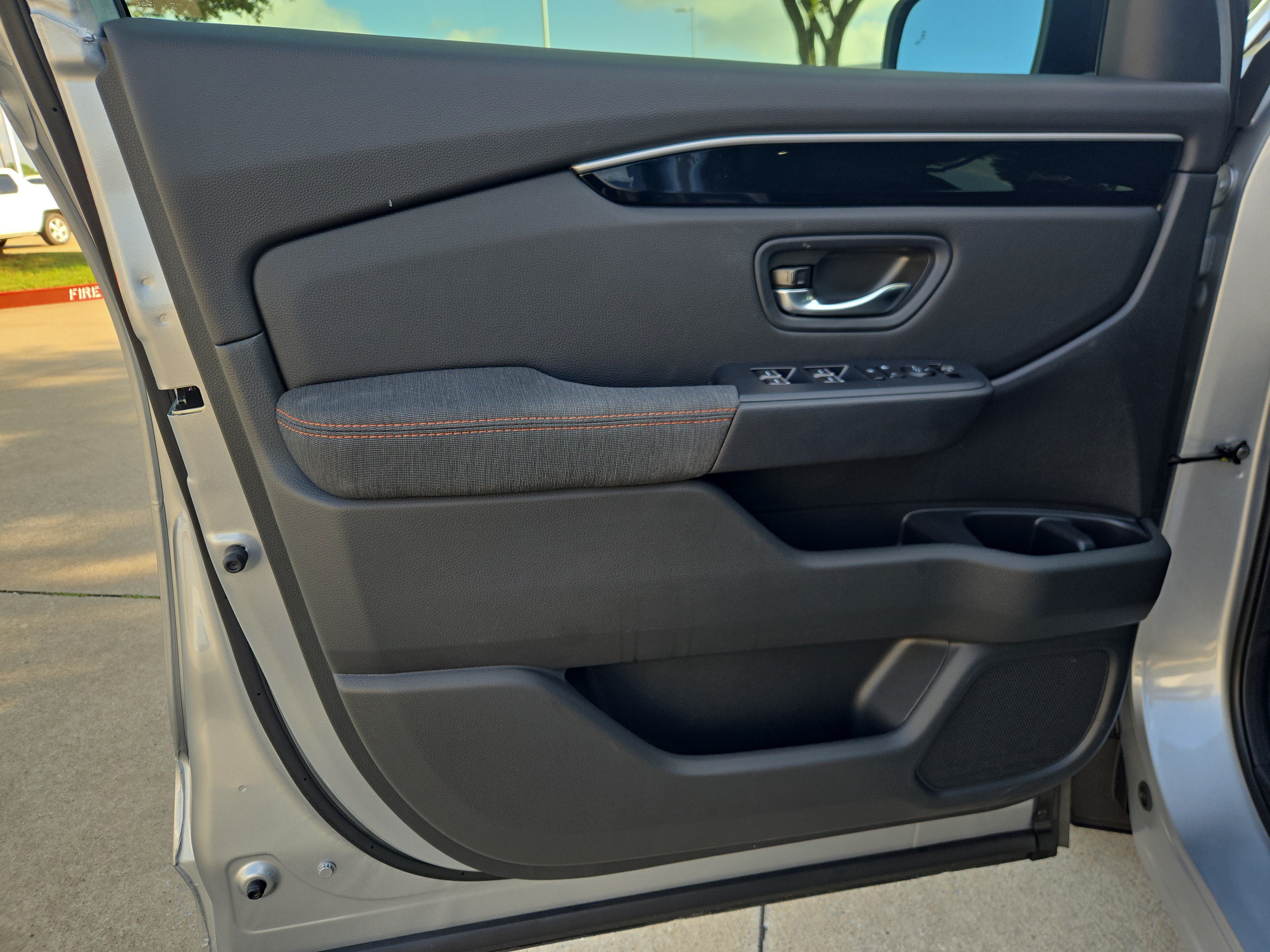 New 2026 Honda Pilot Sport image 13
