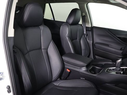 Used 2024 Subaru Outback Touring XT AWD/4WD image 30