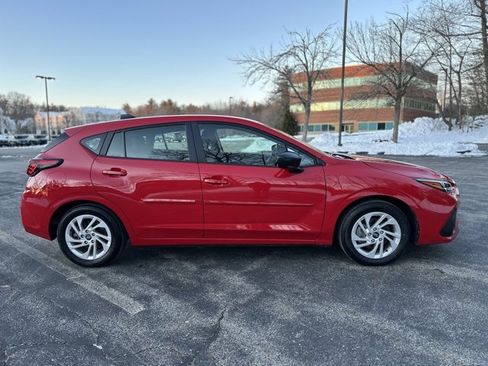 Used 2025 Subaru Impreza 2.0i image 4