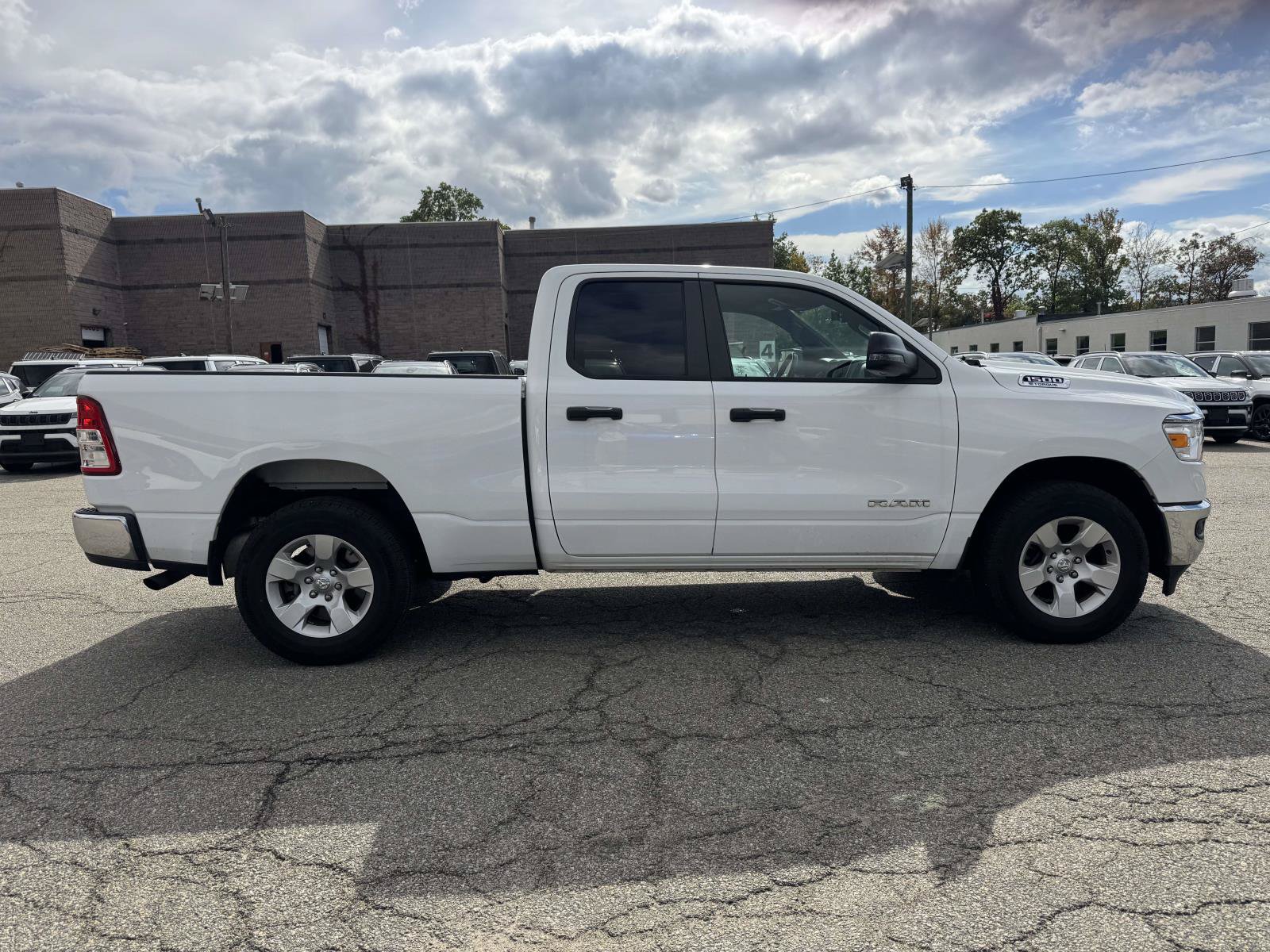 Used 2023 RAM 1500 Big Horn AWD/4WD image 12