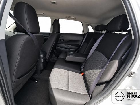 Used 2024 Mitsubishi Outlander Sport AWD image 9