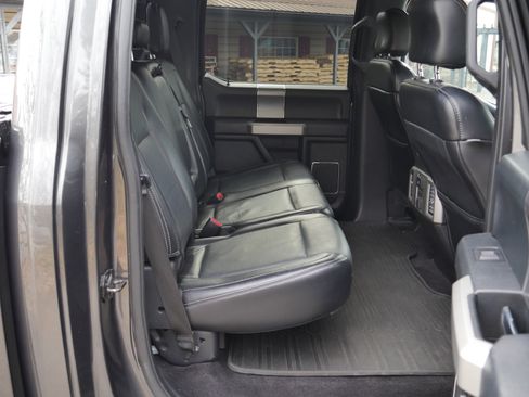 Used 2016 Ford F150 Lariat w/ Equipment Group 502A Luxury image 29