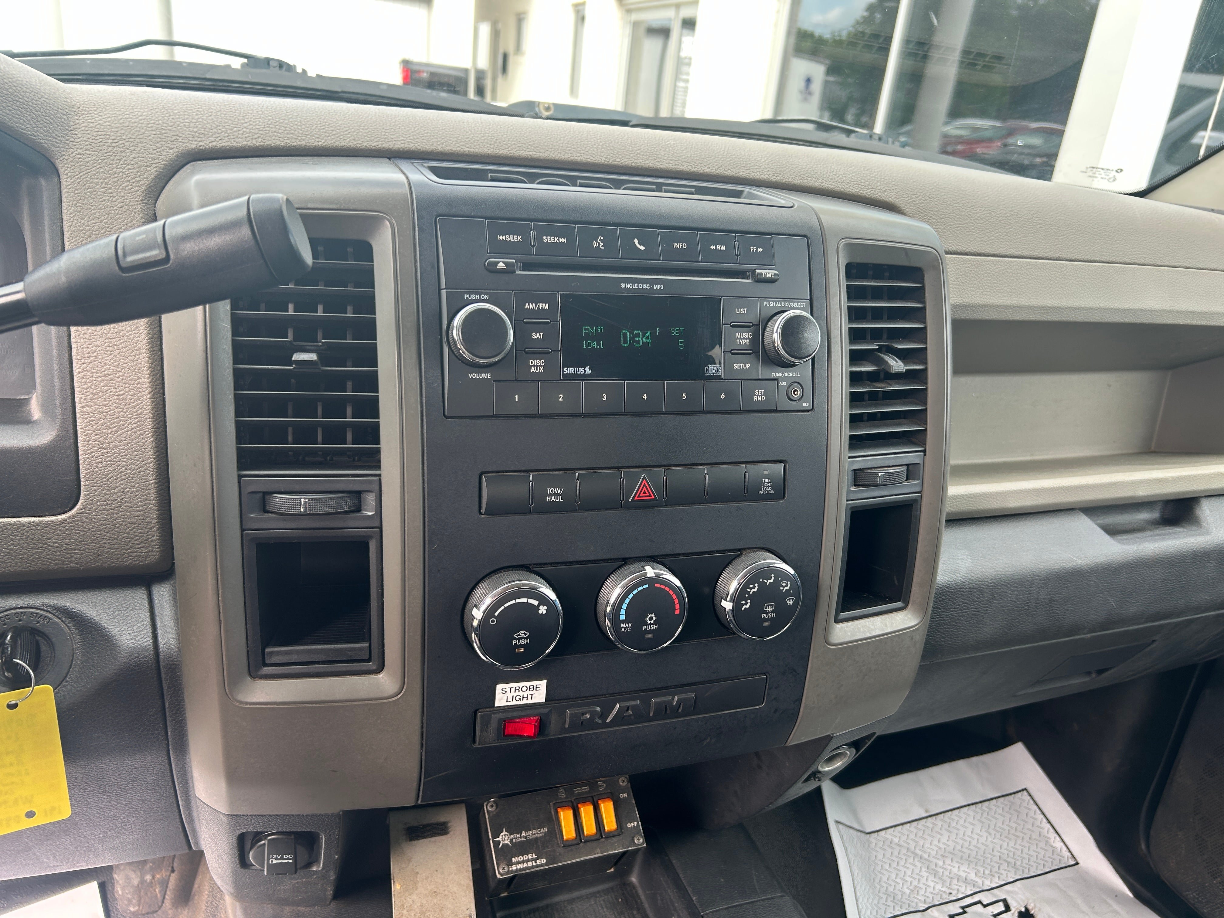 Used 2010 Dodge Ram 2500 Truck ST w/ ST Popular Equipment Group AWD/4WD image 19