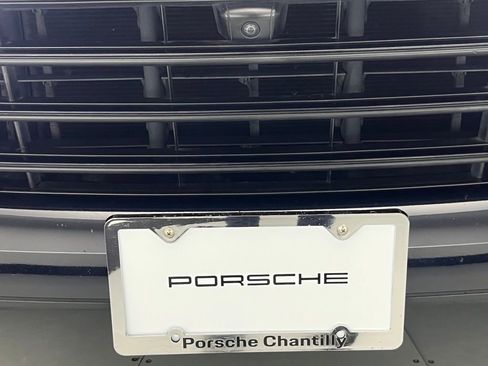 Used 2021 Porsche Cayenne image 42