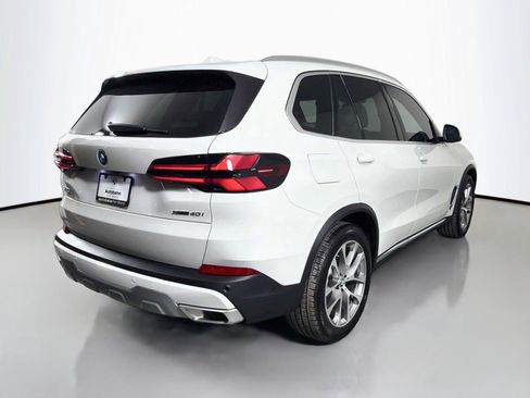 New 2026 BMW X5 xDrive40i w/ Climate Comfort Package AWD/4WD image 5