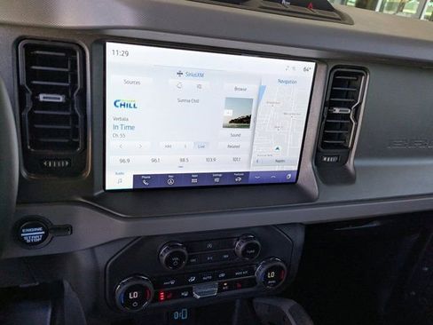 Used 2024 Ford Bronco Big Bend image 23