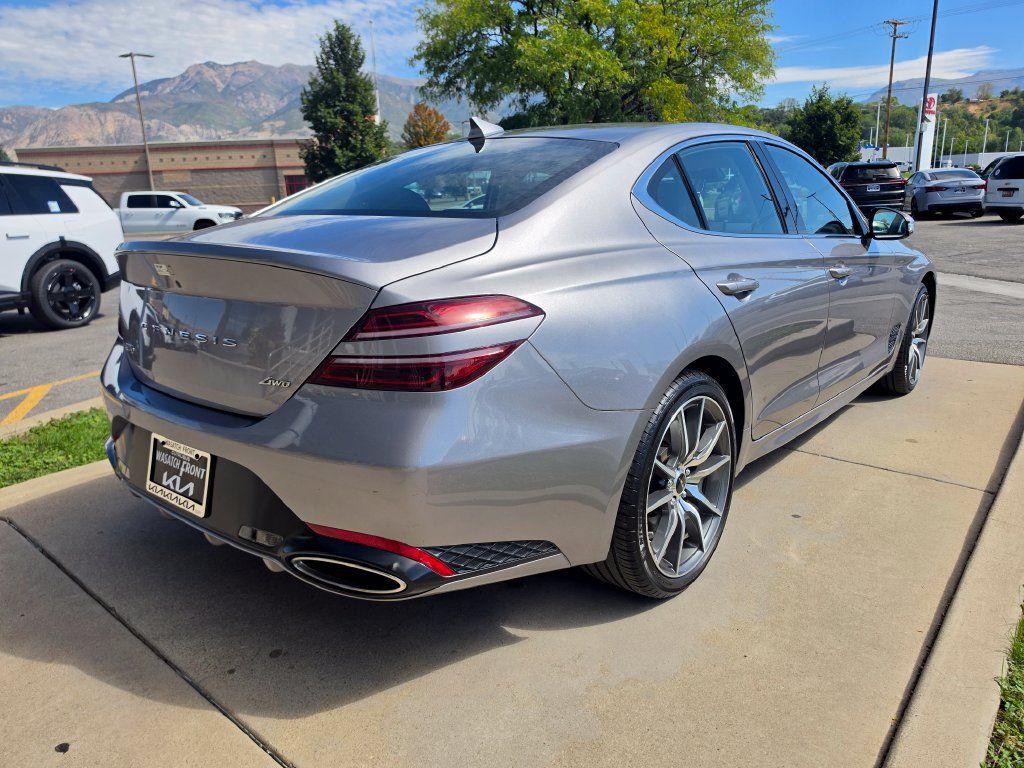 Used 2025 Genesis G70 2.5T AWD/4WD image 5