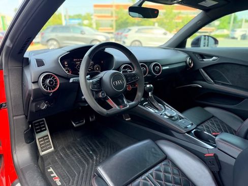Used 2018 Audi TT RS w/ Dynamic Plus Package AWD/4WD image 11