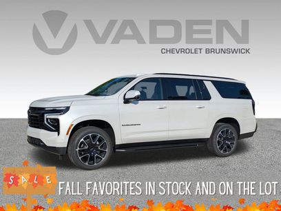 New 2025 Chevrolet Suburban RST w/ RST Capability Package