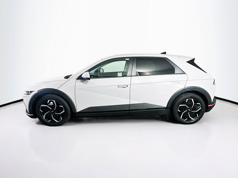 Used 2024 Hyundai Ioniq 5 SE RWD image 4
