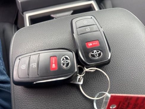 New 2026 Toyota Tacoma TRD Off-Road AWD/4WD image 27