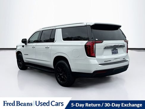 Used 2022 GMC Yukon XL SLE w/ Gmc Pro Safety Plus Package AWD/4WD image 5