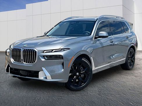 Used 2023 BMW X7 xDrive40i w/ Premium Package AWD/4WD image 1